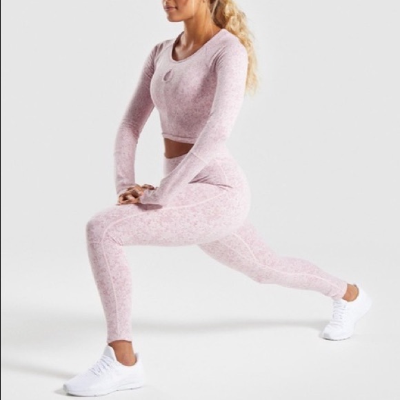 Gymshark Pants - ❌SOLD❌GYMSHARK set fleur dusty pink texture XS